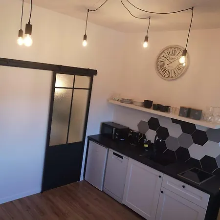 Apartament W Cieniu Gor Trzebieszowice